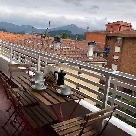 Ferienwohnung Piso Centrico Y Tranquilo En Gernika Exterior foto